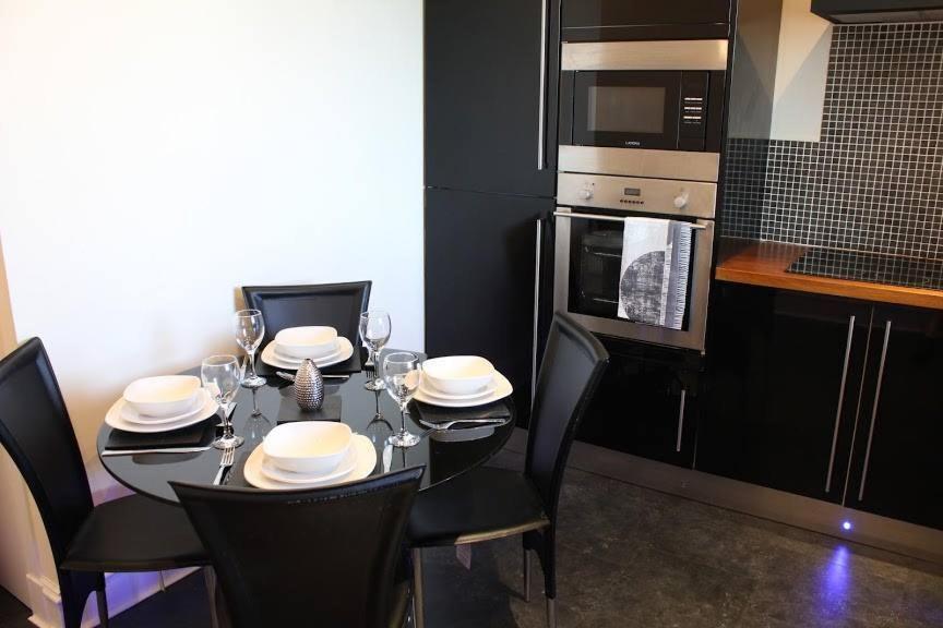 Prime 2 Bedroom City Centre Apt Aberdeen Luaran gambar