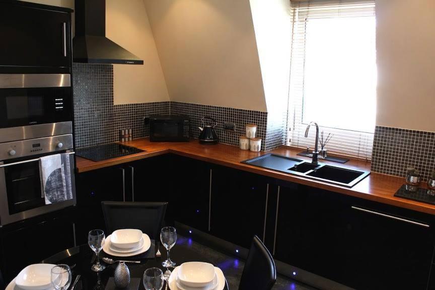 Prime 2 Bedroom City Centre Apt Aberdeen Luaran gambar